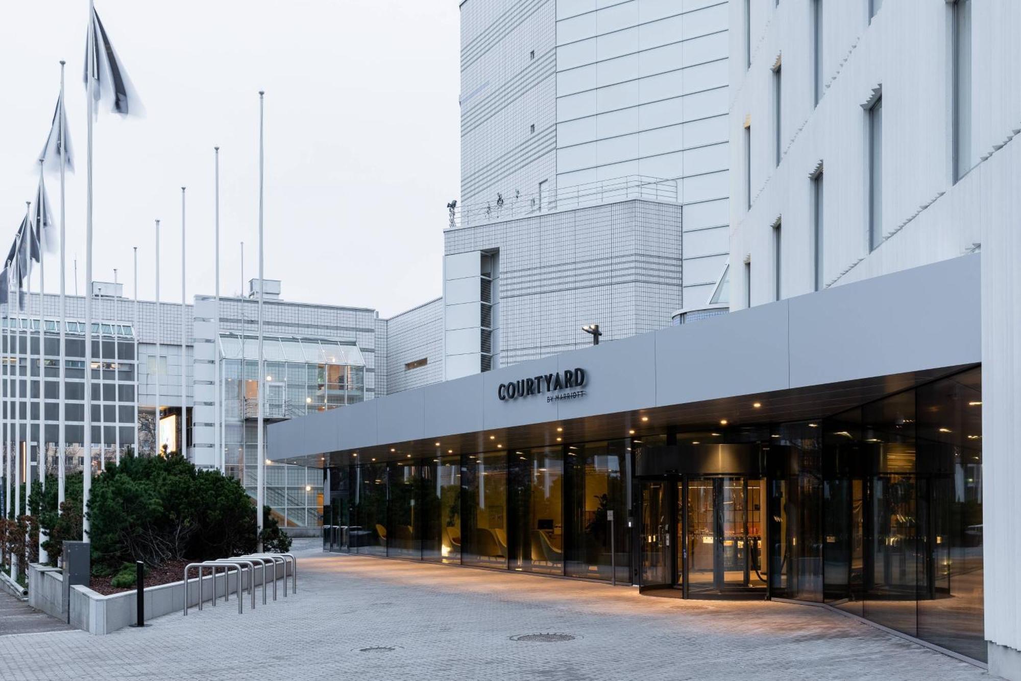 Courtyard Tampere City Exterior photo