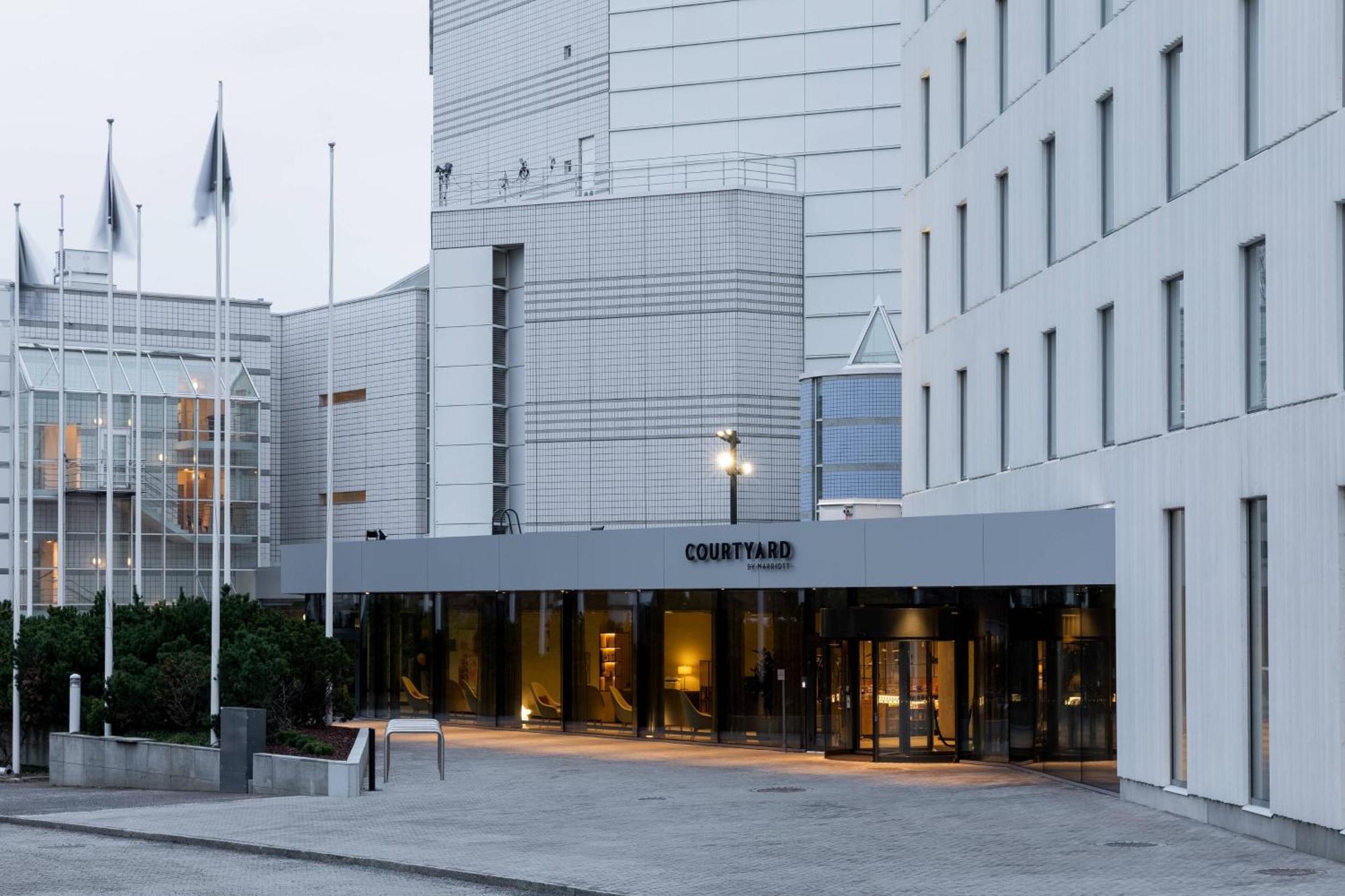 Courtyard Tampere City Exterior photo